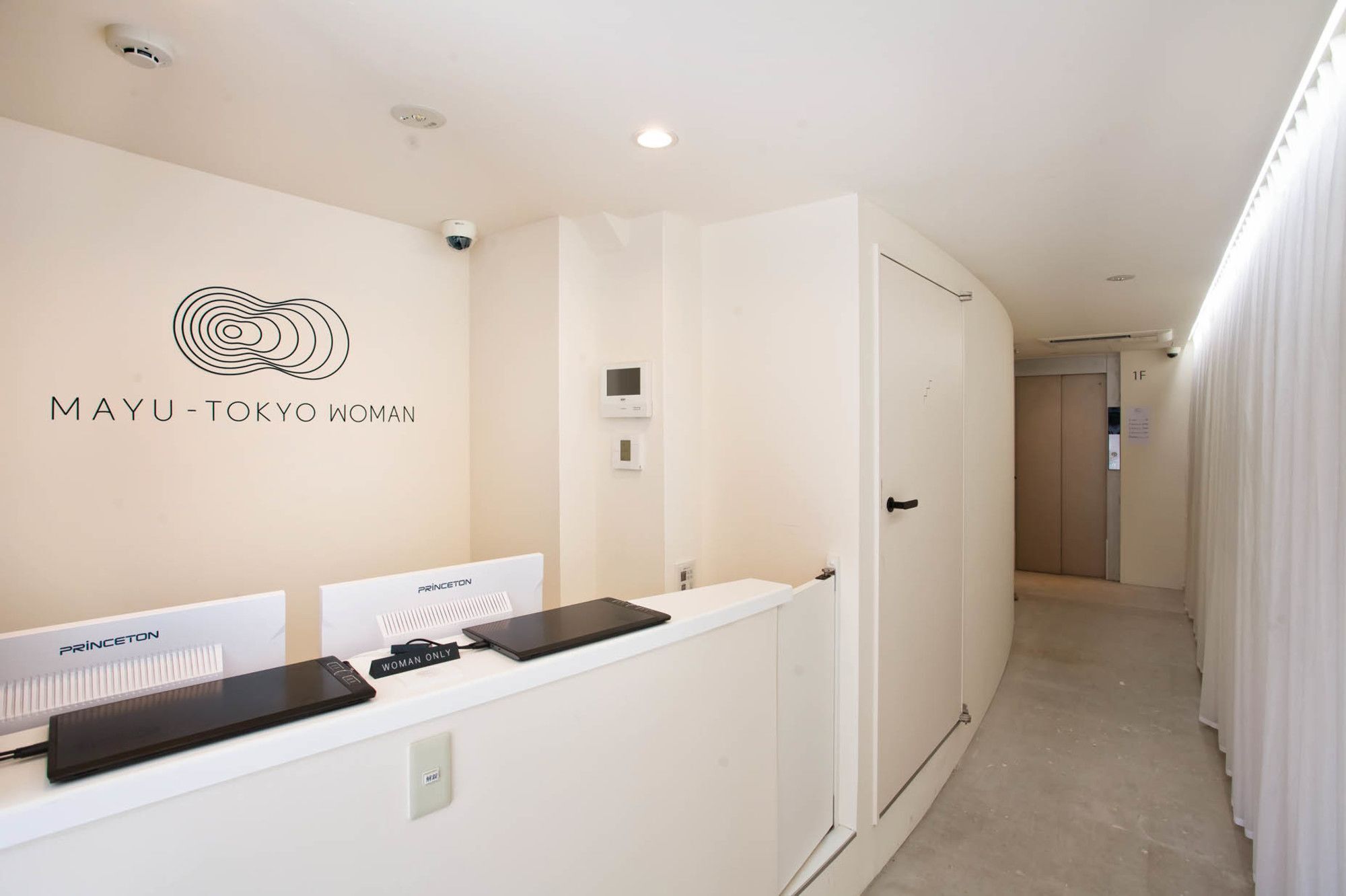 Mayu Tokyo Woman מראה חיצוני תמונה